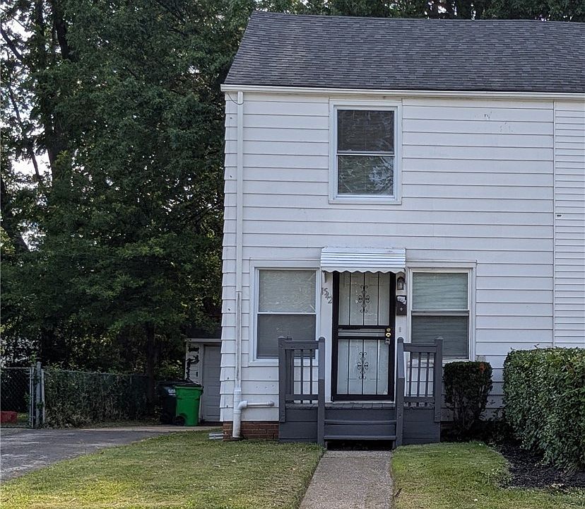 1st image of 1542 E 256th St