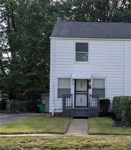 1542 E 256th St, Euclid, OH, 44132