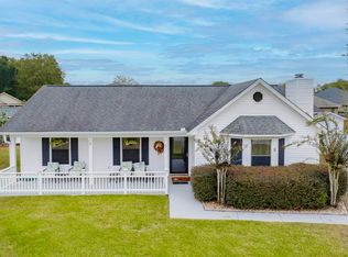 6 Windgate Ct, Foley, AL 36535