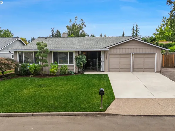 11320 SW Cottonwood Ln, Tigard, OR 97223