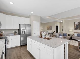 12482 Prairie View Dr NW, Pickerington, OH 43147