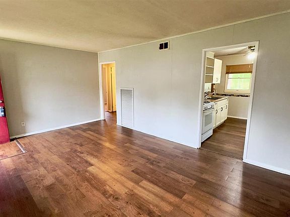 2nd image of 6848 Dale Ave