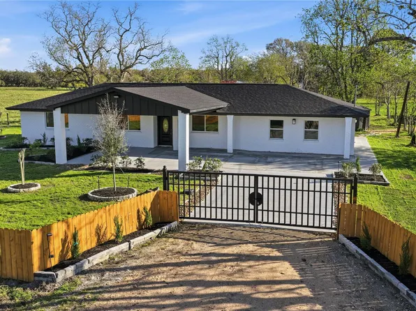 6623 County Road 4, Damon, TX 77430