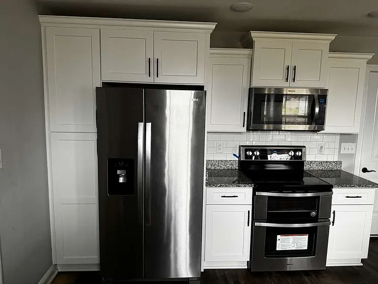 3858 Maliki Dr — Photo 4