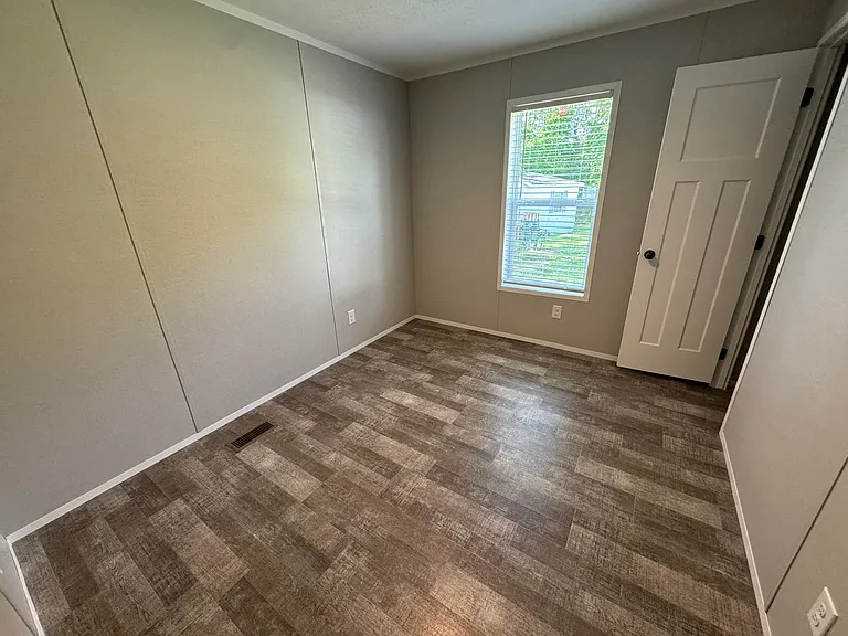 1206 Cheshire Ct — Photo 8