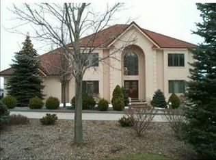 6004 Westcliffe Rd, Jamesville, NY 13078