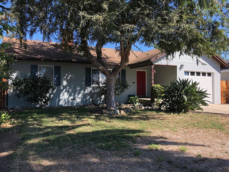 2nd image of 1729 Las Lunas St