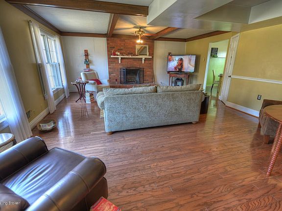 5th image of 2912 Windsor Forest Dr