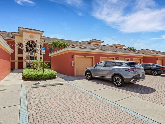 2nd image of 13780 Julias WAY #1014