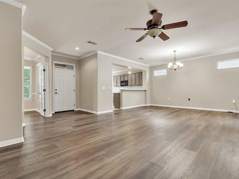 409 Rio Grande Loop — Photo 13