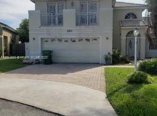 15856 SW 79th Ter, Miami, FL 33193