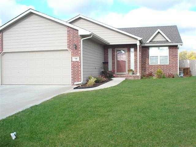 Beautiful 5 BR Home In Andover School District! Priced to Sell! 