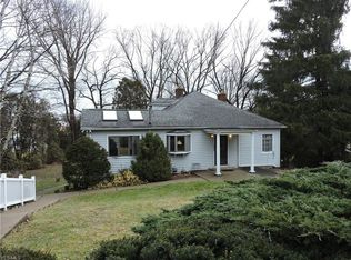 833 Fowler Ave, Akron, OH 44319