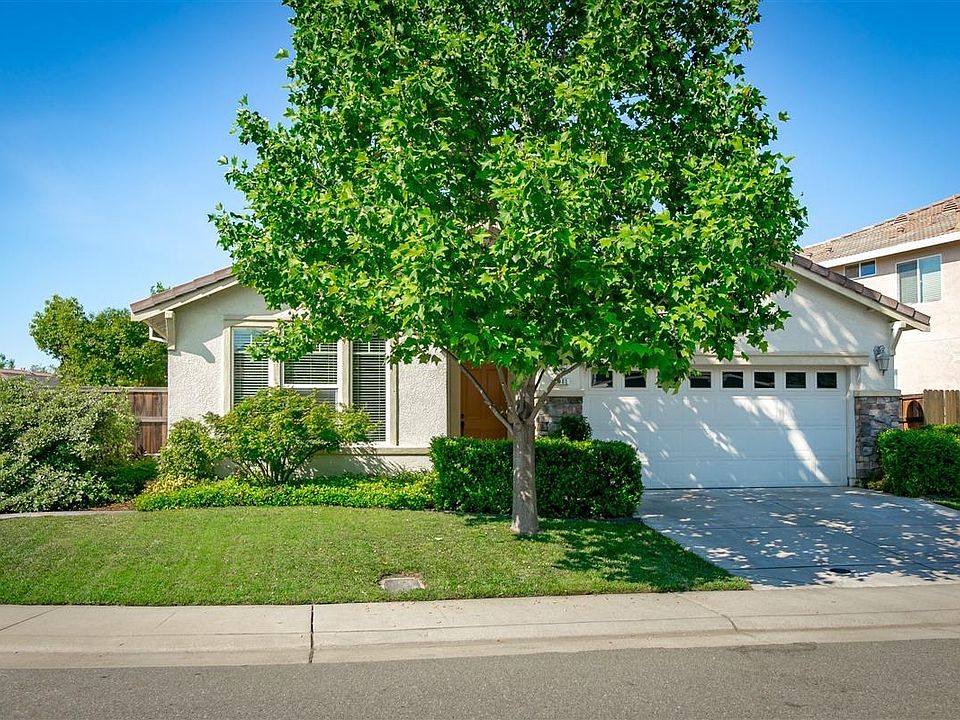 2nd image of 1401 Alberton Cir