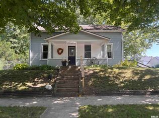 218 S Center St, Lacon, IL 61540