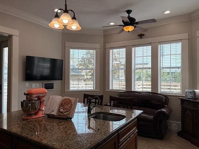 3709 W El Prado Blvd — Photo 15
