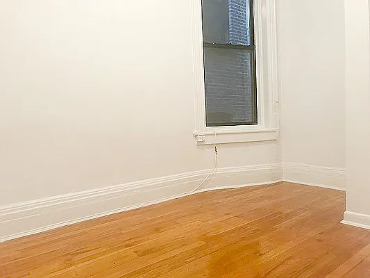 Rented by AJ Clarke | media 38