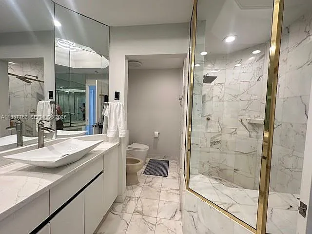 3900 Island Blvd #B303 — Photo 9