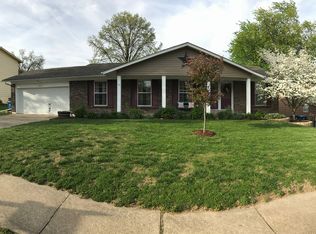 2712 Norwich Dr, Saint Charles, MO 63301