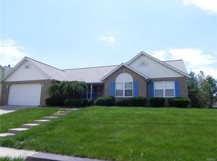 127 Knob Creek Ln, O Fallon, IL 62269