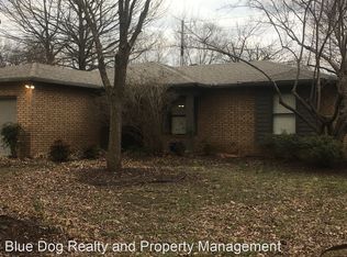 3038 N Malinda Dr, Fayetteville, AR 72703