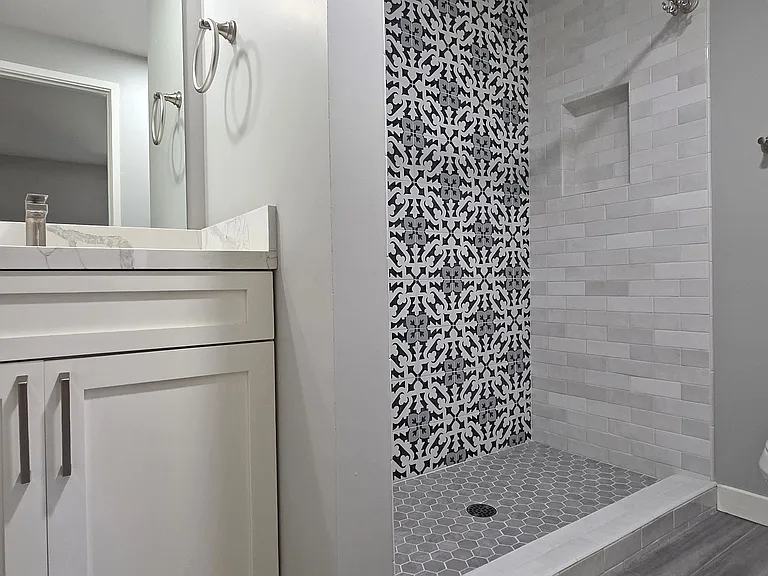 3901 H St #3 — Photo 12
