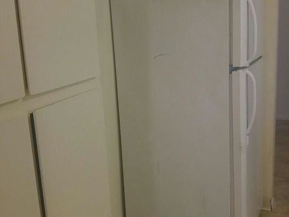 3rd image of 4217 N Fruit Ave APT 105
