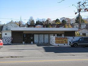 2nd image of 4001 6th Ave