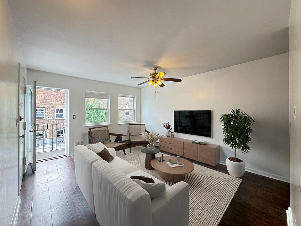 1st image of 157 Columbia St #2
