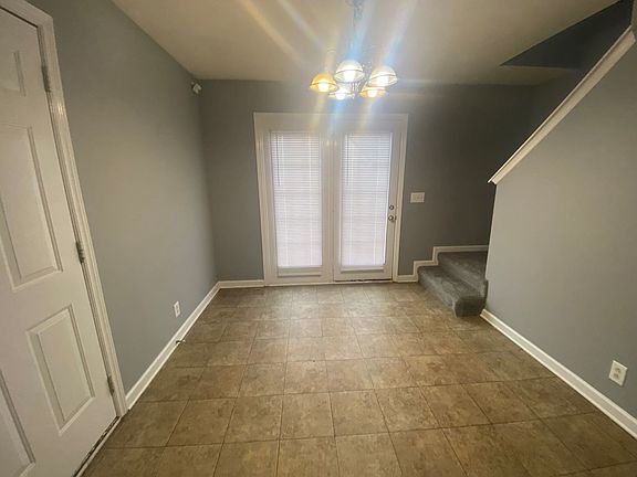 4th image of 2635 Apostle Ln