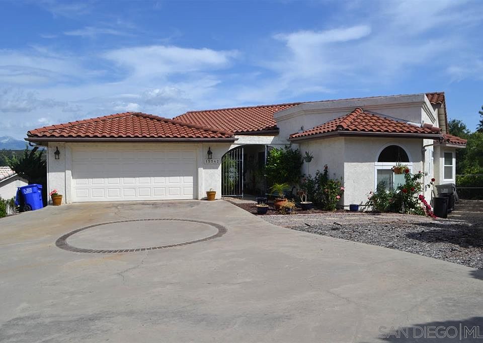 1st image of 15542 Vista Vicente Dr