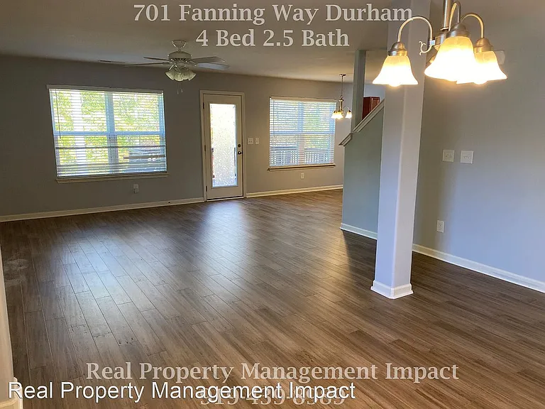 701 Fanning Way — Photo 12