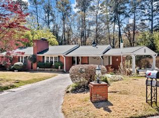 3326 Scott Dr, Raleigh, NC 27604
