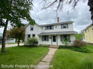 500 Bukolt Ave, Stevens Point, WI 54481