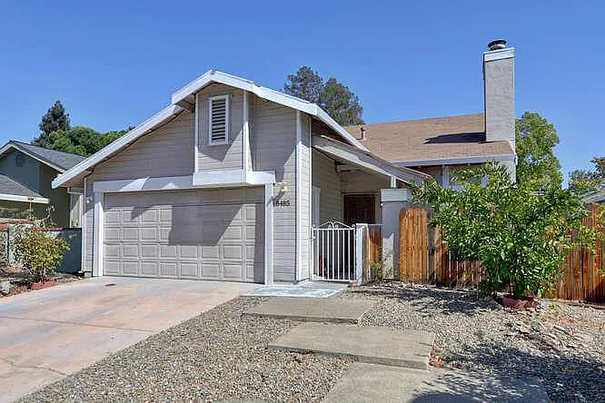 8485 Sunnybrae Dr photo 1