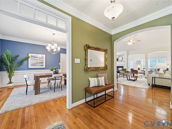4th image of 8301 Chandon Pl