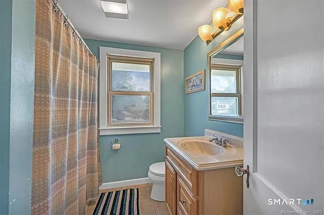 66 Oak Ave — Photo 5