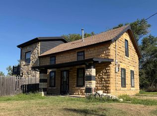 1303 Cedar St, Victoria, KS 67671