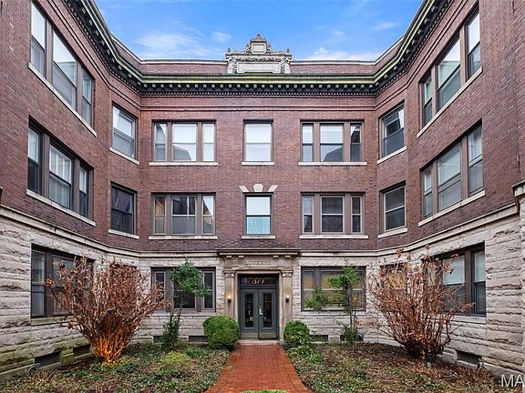 3rd image of 377 N Taylor Ave Unit 3N