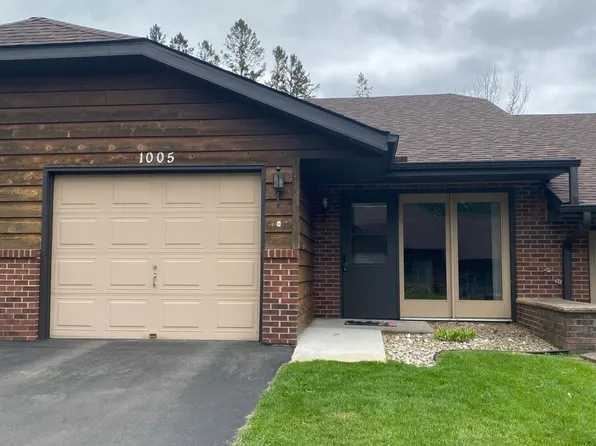 1005 4th St N, Princeton, MN 55371