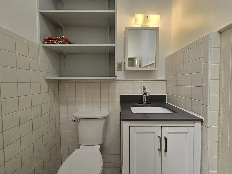 310 Staab St — Photo 13