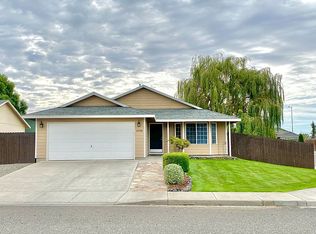 6508 Robinson Dr, Pasco, WA 99301