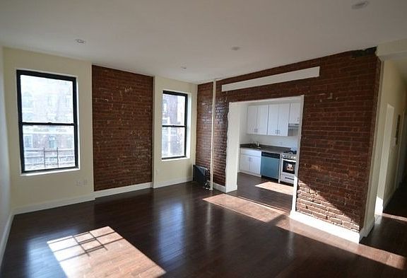 2nd image of 258 Saint Nicholas Ave
