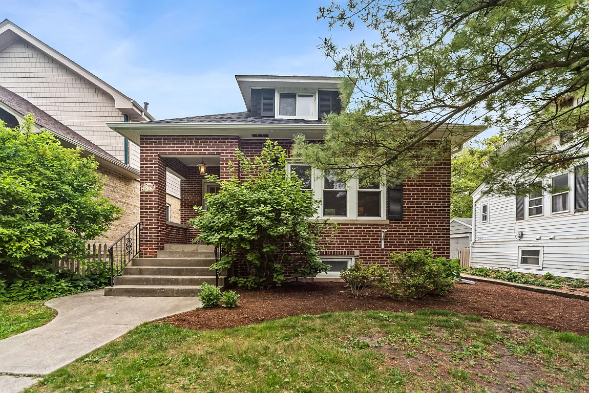 2749 Reese Ave photo 1
