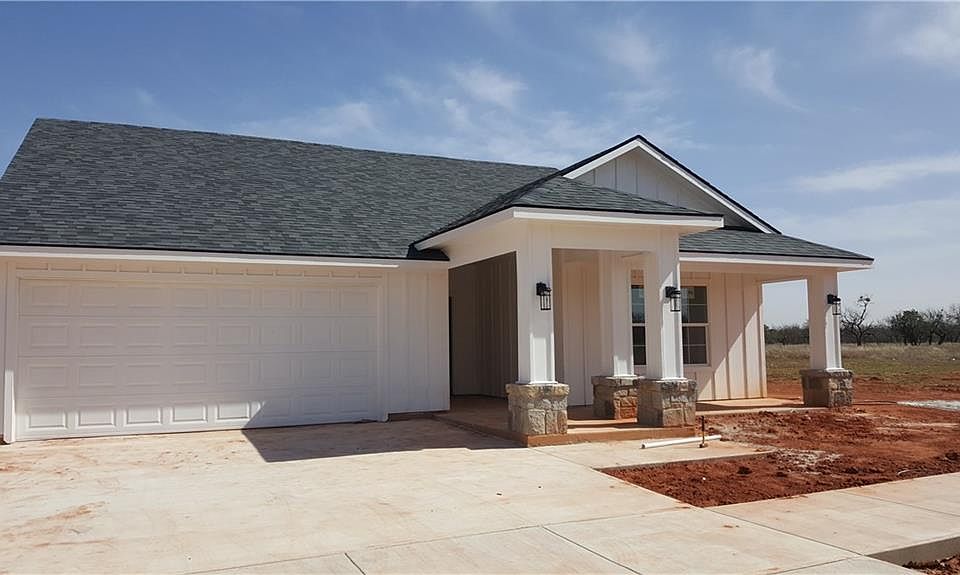 1st image of 1517 Old Settlers Way