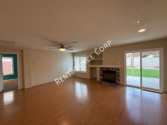 4th image of 3321 Kaylyn St