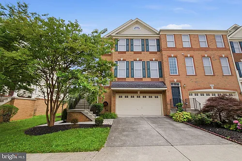 25653 America Sq Photo 1