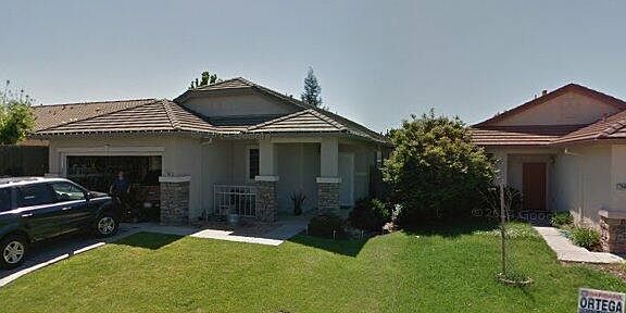 5th image of 7950 Eskdale Ct