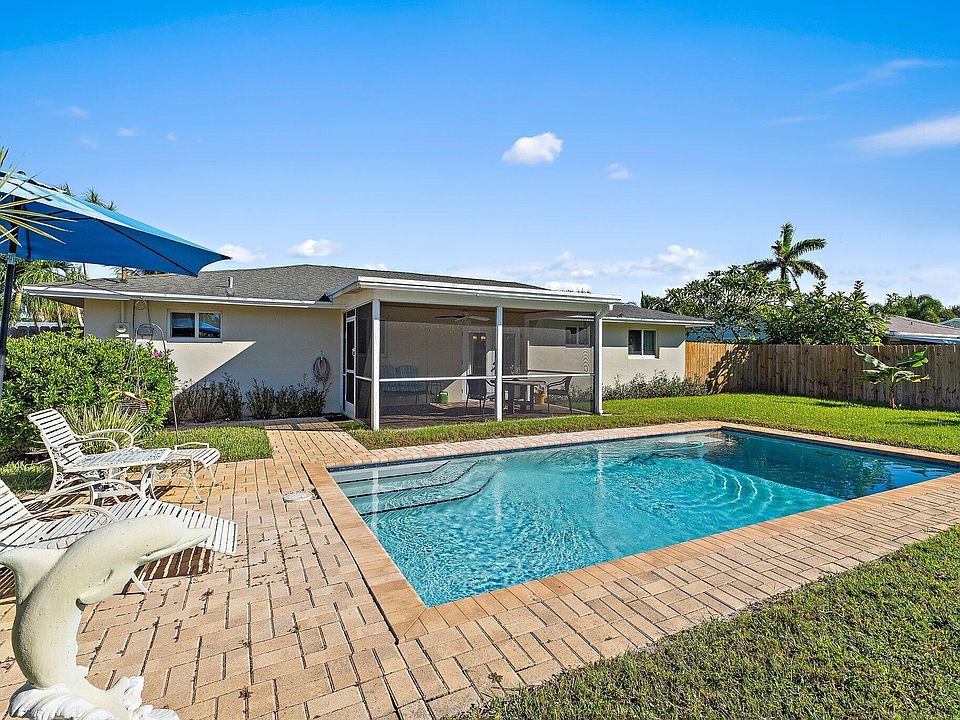 1st image of 372 Franklin Road