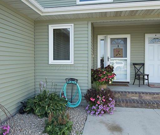 2nd image of 3609 11th Ave S